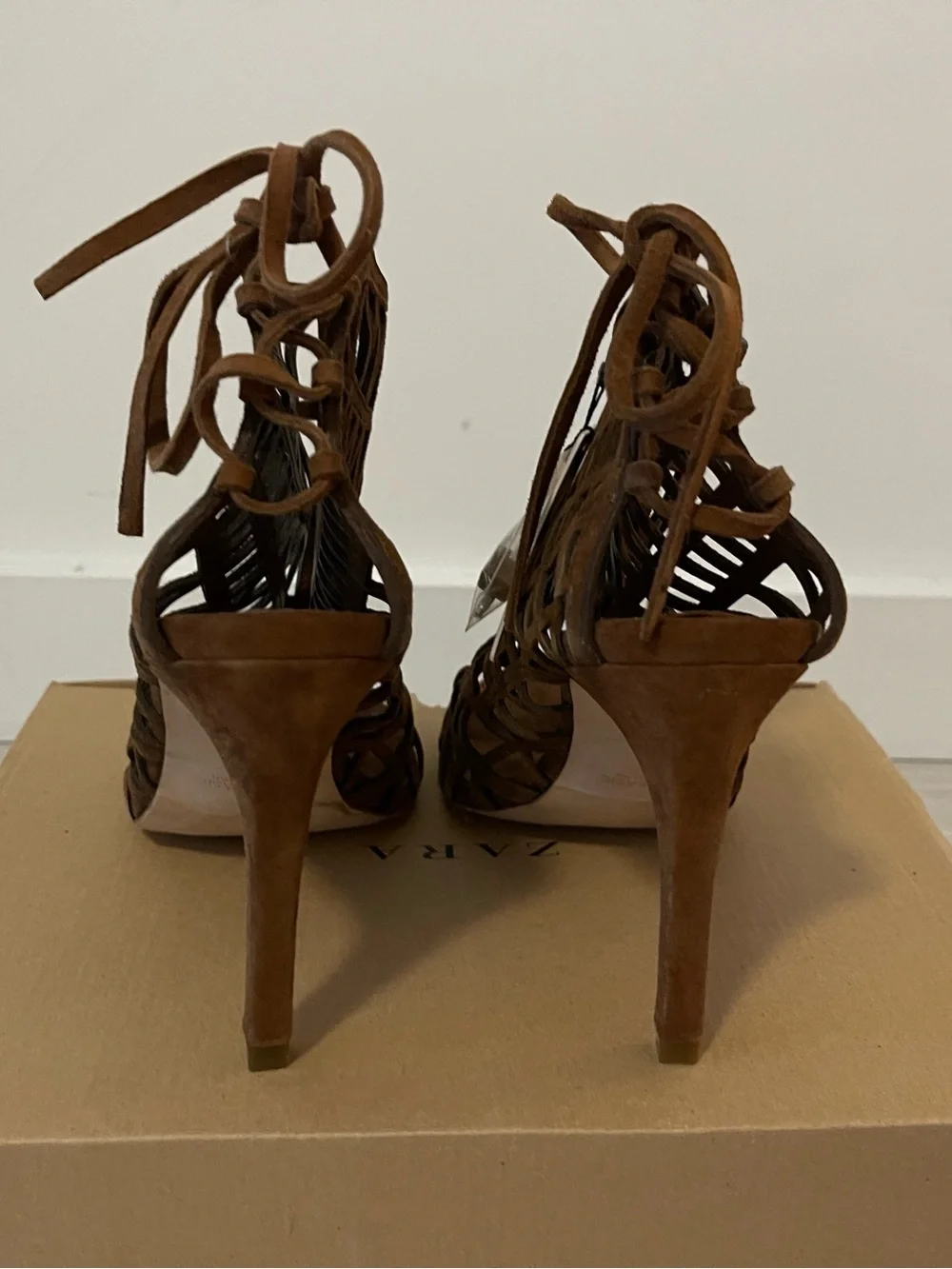 Zara Brown Genuine Suede Laser-Cut High Heel Sandals Size 40 NWT